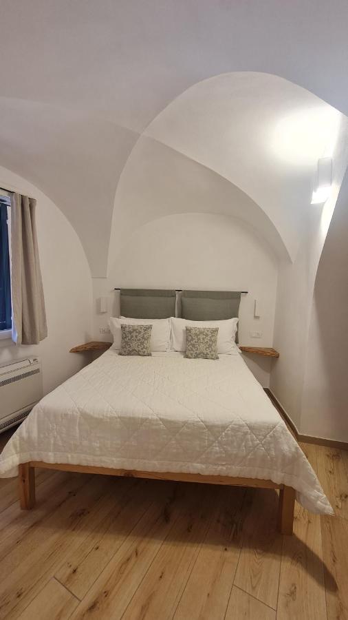 Federico II - Rooms And Breakfast Borgio Verezzi Exterior foto